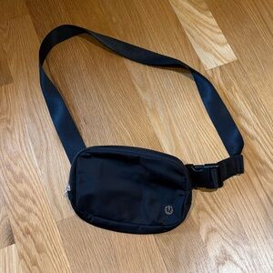 Lululemon Black Cross Body Bag